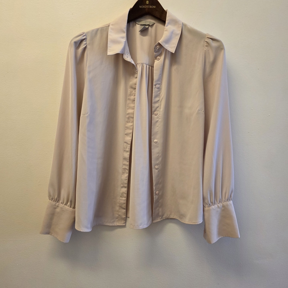 H&M Tan 3/4 Sleeve Button Down Shirt
